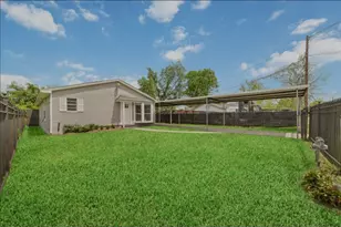 2503 Creston Dr, Houston, TX 77026 - Photo 16