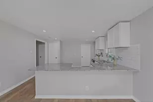 2503 Creston Dr, Houston, TX 77026 - Photo 4