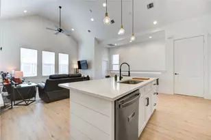 2534 Terry St, Houston, TX 77009 - Photo 18