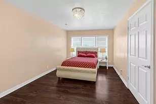 1603 5th Ave N, Texas City, TX 77590 - Photo 6