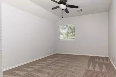 27 Bluff Creek Place, The Woodlands, TX 77382 - Photo 22