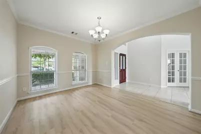 4927 Blackwater Lane, Sugar Land, TX 77479 - Photo 8