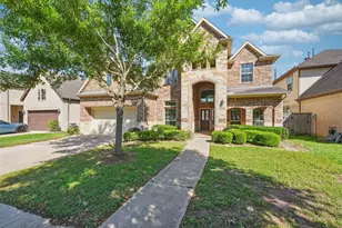 4927 Blackwater Ln, Sugar Land, TX 77479 - Photo 1
