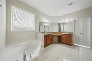 4927 Blackwater Ln, Sugar Land, TX 77479 - Photo 22