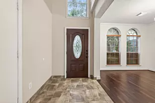 15423 Park Glen Dr, Sugar Land, TX 77498 - Photo 2