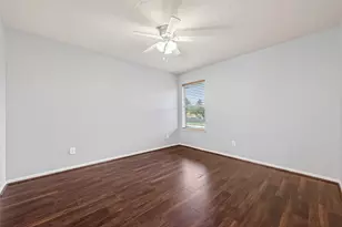 15423 Park Glen Dr, Sugar Land, TX 77498 - Photo 42