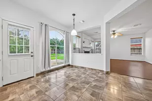 15423 Park Glen Dr, Sugar Land, TX 77498 - Photo 18