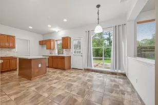 15423 Park Glen Dr, Sugar Land, TX 77498 - Photo 18