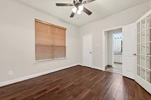 15423 Park Glen Dr, Sugar Land, TX 77498 - Photo 12
