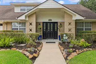 5402 Valkeith Dr, Houston, TX 77096 - Photo 2