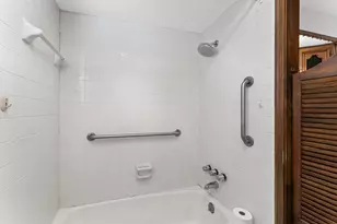 9707 Rocktree Dr, Houston, TX 77040 - Photo 18