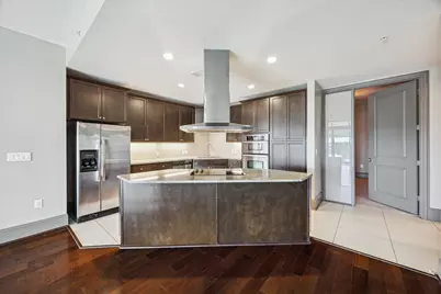 9870 Gaylord Drive #726, Houston, TX 77024 - Photo 2