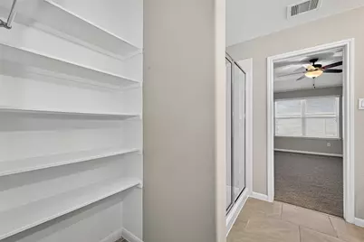 8219 Oakleaf Meadow Court, Rosharon, TX 77583 - Photo 38