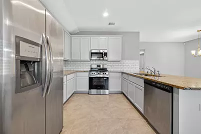 8219 Oakleaf Meadow Court, Rosharon, TX 77583 - Photo 12