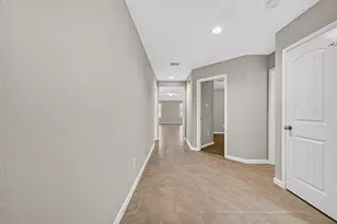 8219 Oakleaf Meadow Ct, Rosharon, TX 77583 - Photo 6