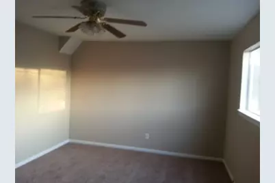 4918 Christopher Place, Houston, TX 77066 - Photo 14