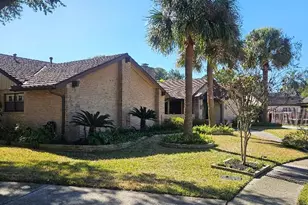 11807 Chase Lake Dr, Houston, TX 77077 - Photo 1