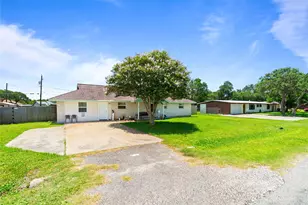 168 Sunset, Ingleside, TX 78362 - Photo 2
