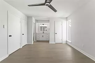 1913 Bittercreek Dr, Houston, TX 77042 - Photo 8