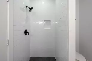 11037 Bois D Arc St, La Porte, TX 77571 - Photo 40