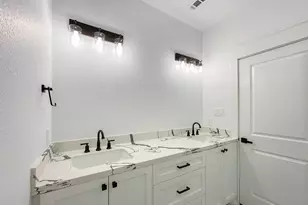 11037 Bois D Arc St, La Porte, TX 77571 - Photo 28