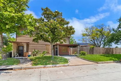 2616 45th Street, Galveston, TX 77550 - Photo 1