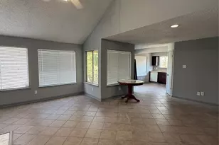 12200 Overbrook Ln, Houston, TX 77077 - Photo 6