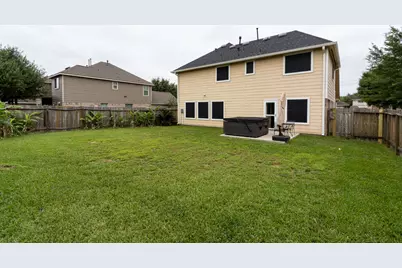 921 Sage Street, Baytown, TX 77521 - Photo 34