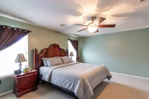 921 Sage St, Baytown, TX 77521 - Photo 18