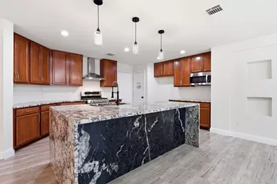 2847 Banff Mountain Trail, Houston, TX 77038 - Photo 12