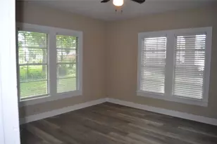 701 Clinton St, Brenham, TX 77833 - Photo 18