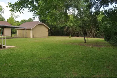 701 Clinton Street, Brenham, TX 77833 - Photo 8