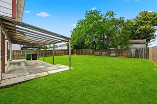 6206 Greenwick Ln, Houston, TX 77085 - Photo 16