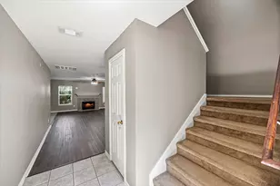 19542 Tahoka Springs Dr, Katy, TX 77449 - Photo 6
