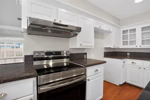 112 Kirkwood Ln, Conroe, TX 77304 - Photo 14