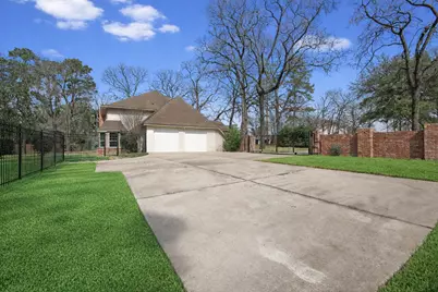 112 Kirkwood Lane, Conroe, TX 77304 - Photo 46