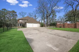 112 Kirkwood Ln, Conroe, TX 77304 - Photo 46