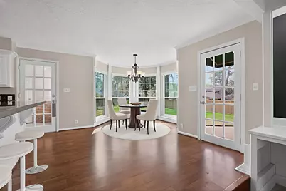 112 Kirkwood Lane, Conroe, TX 77304 - Photo 8