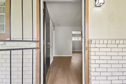 7306 Parker Road, Houston, TX 77016 - Photo 2