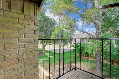 18032 Bal Harbour Drive, Nassau Bay, TX 77058 - Photo 16