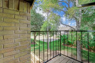 18032 Bal Harbour Dr, Nassau Bay, TX 77058 - Photo 16
