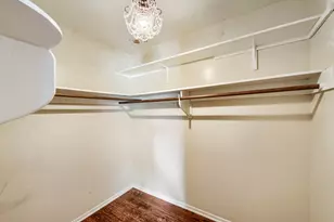5919 Greenmont Dr, Houston, TX 77092 - Photo 16