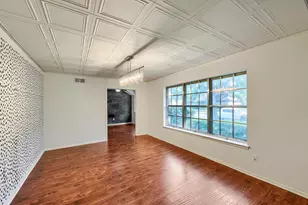 5919 Greenmont Dr, Houston, TX 77092 - Photo 6