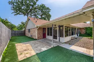 5919 Greenmont Dr, Houston, TX 77092 - Photo 22