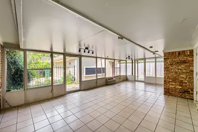 5919 Greenmont Drive, Houston, TX 77092 - Photo 10