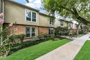 5005 Georgi Ln, Houston, TX 77092 - Photo 2