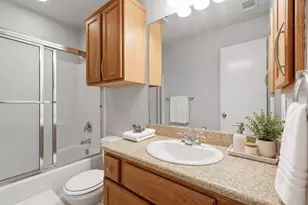 904 Eagle Ave, College Station, TX 77845 - Photo 16
