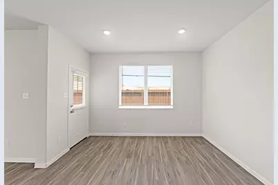 2206 Thorpe Grove Court, Houston, TX 77090 - Photo 10