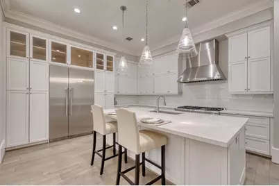 1913 Revere Street, Houston, TX 77019 - Photo 8