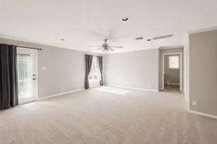 14225 Patricia Ln, Alvin, TX 77511 - Photo 4